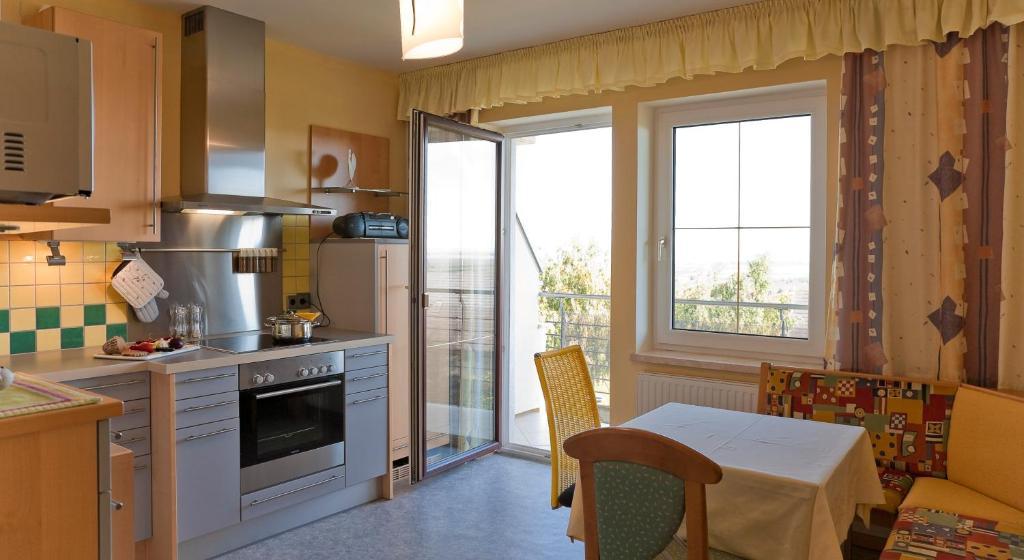 Das Mittelpunkt Moerbisch Am See Room photo